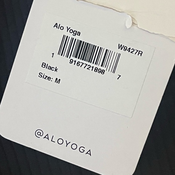 Alo Yoga Black Blissful Henley Bra Top NWT Medium - Picture 6 of 8
